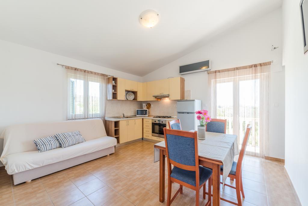 ביבינייה Crowonder Sun&Fun Holiday House With Large Swimming Pool, Playroom And Garden מראה חיצוני תמונה