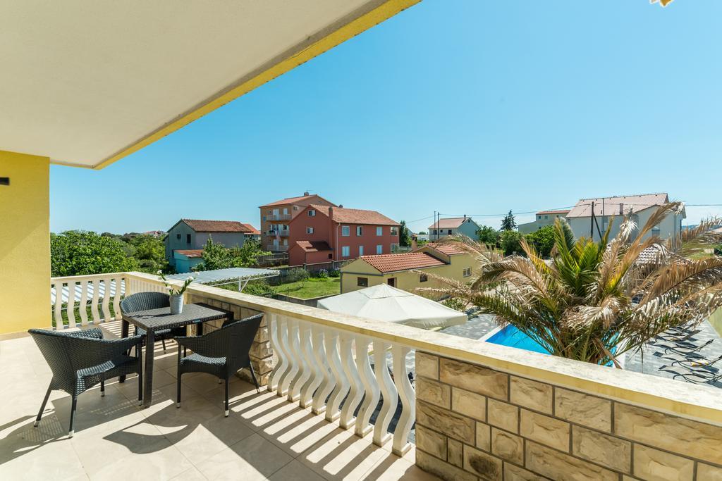 ביבינייה Crowonder Sun&Fun Holiday House With Large Swimming Pool, Playroom And Garden מראה חיצוני תמונה