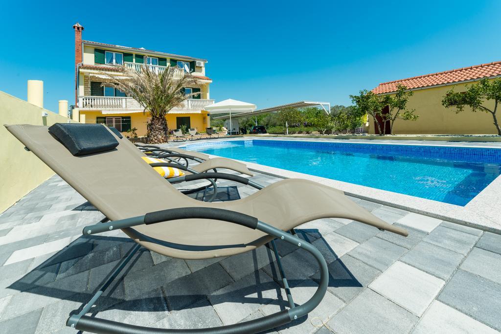 ביבינייה Crowonder Sun&Fun Holiday House With Large Swimming Pool, Playroom And Garden מראה חיצוני תמונה